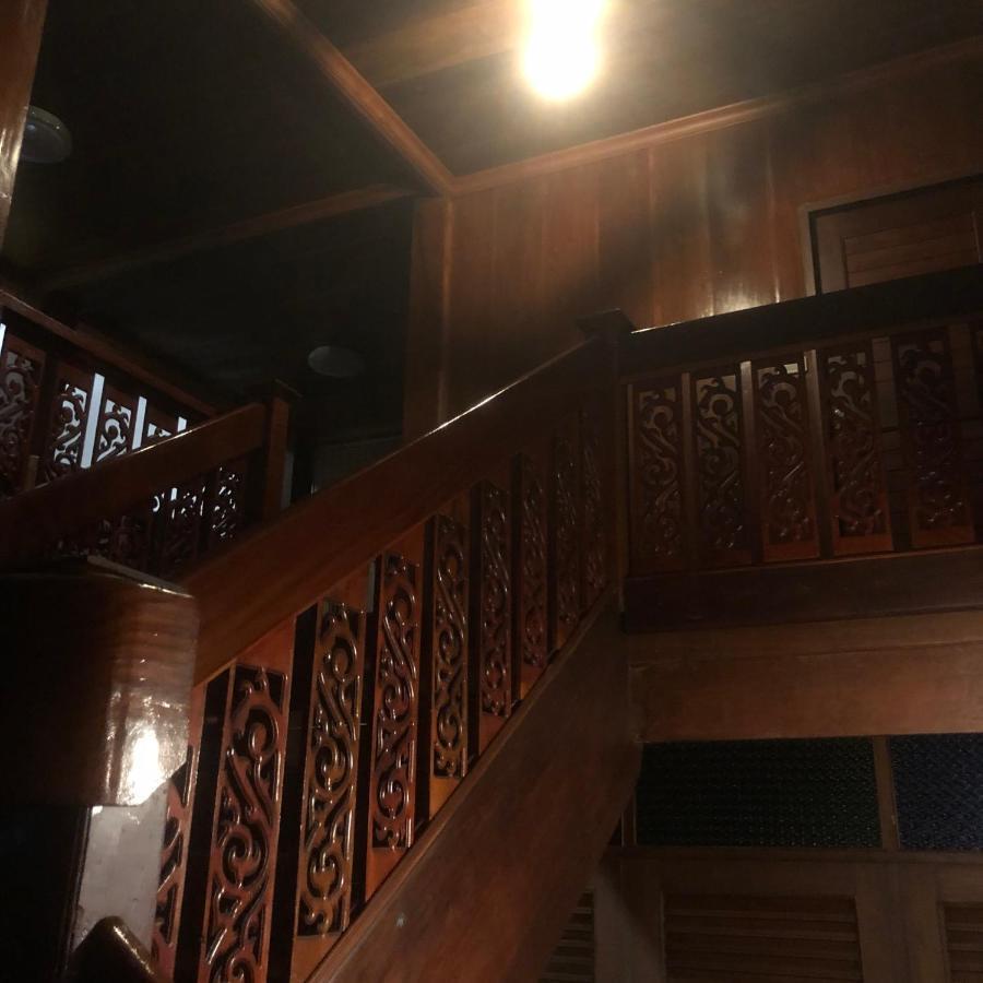 Teak House บ้านต้นสัก เชียงใหม่ ภายนอก รูปภาพ
