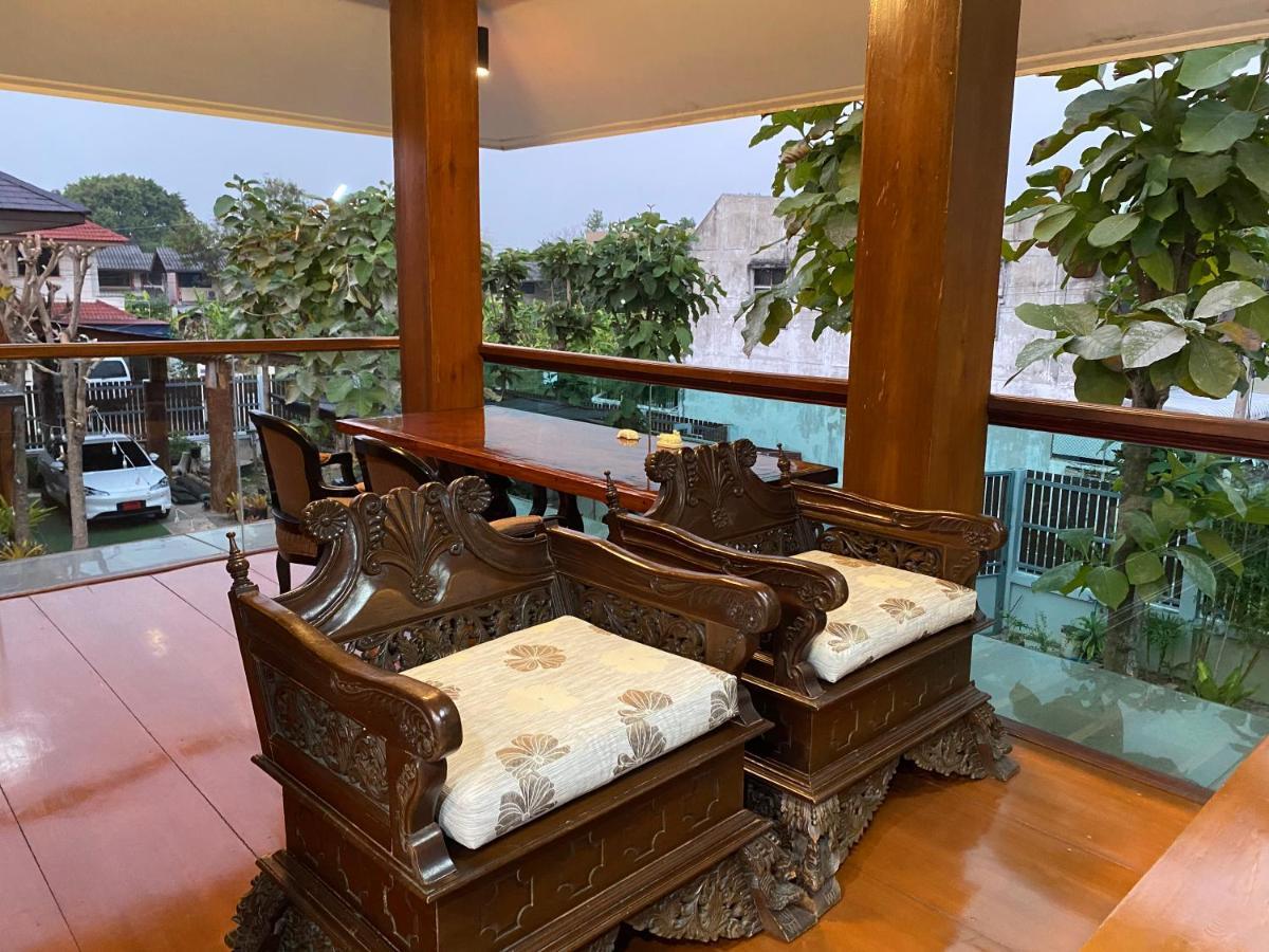 Teak House บ้านต้นสัก เชียงใหม่ ภายนอก รูปภาพ